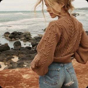 Pom Pom Lulu sweater in Macaroon